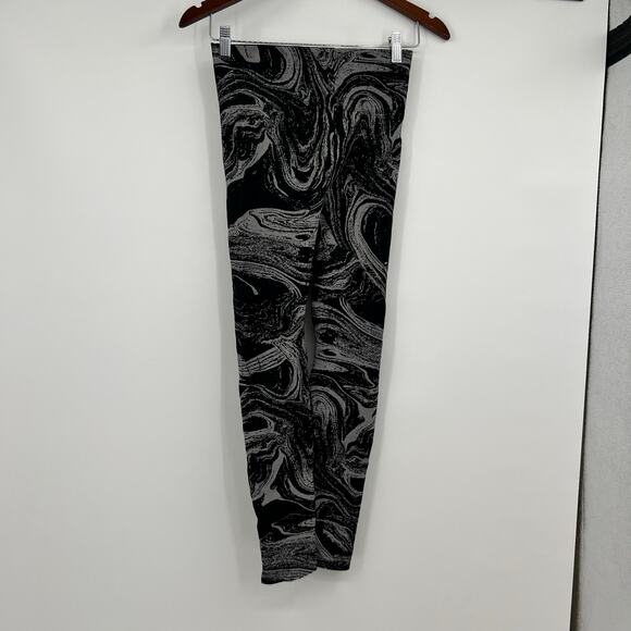 Athleta BUNDLE lot Aurora Shine tight Black & Cabernet Marble Seamless sz small - Picture 6 of 14